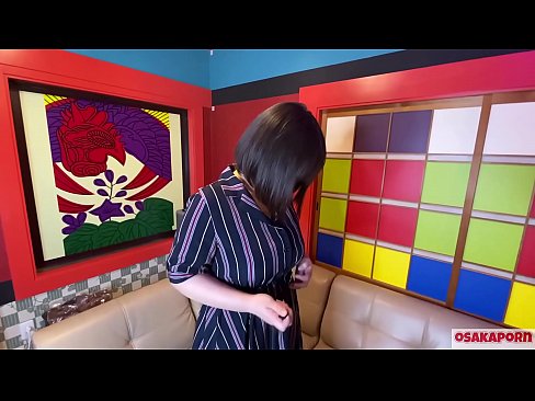 ❤️ Японская милашка с большими сиськами мастурбирует с секс игрушками и получает оргазм. Она говорит в интервью о своем опыте ебать. Огромные сиськи и волосатая киска громко стонут. Osakaporn ️❌ Качественный секс на xlxxporno.ru